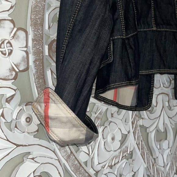 Burberry London Denim Nova Check Plaid Trim w Back Ruffle Button Up Jean Jacket - Picture 10 of 10